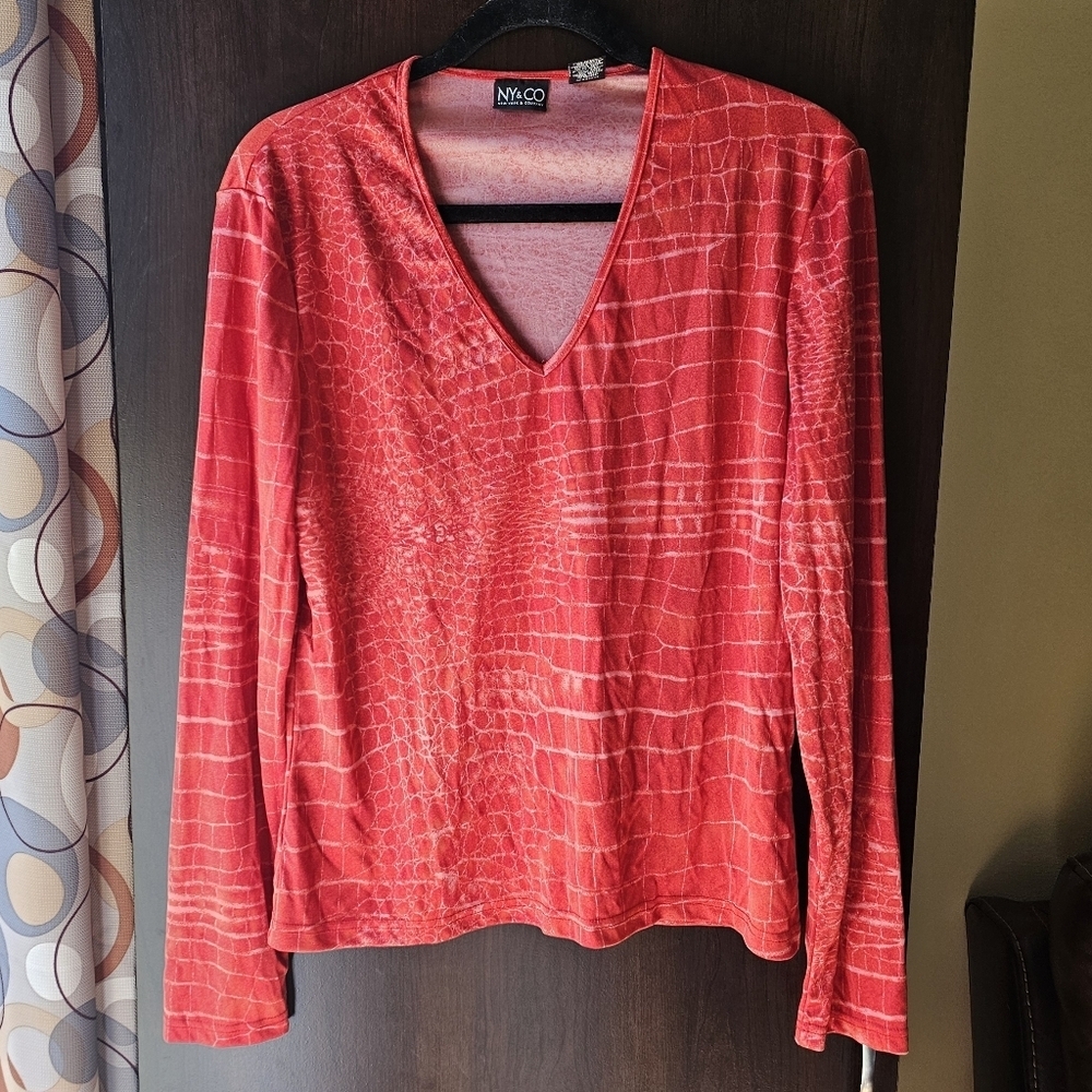 New York & Company Textured Red Long Sleeve Top